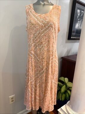 Ruby Rd. Peach & Cream Sleeveless Maxi Dress